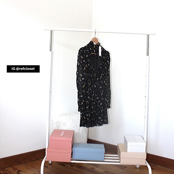 Reformation Vivianne Dress (Venezia) - Picture 2 of 2